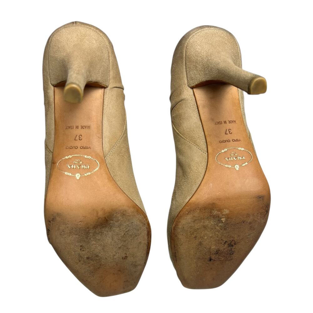 Prada Tan Suede Peep Toe Heels Pleated Ruched Stiletto Pump EU 37 Royal Vintage - Picture 4 of 8